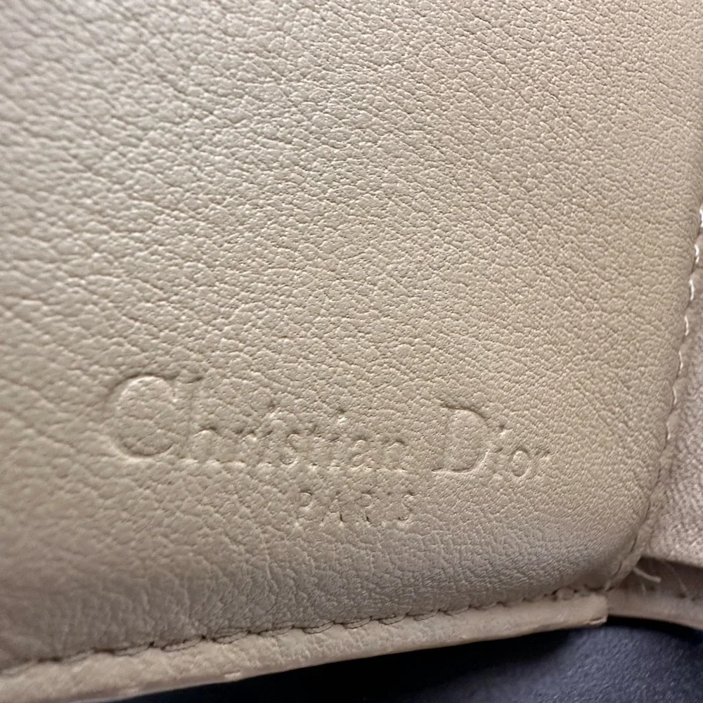 Dior Beige Patent Leather/Leather Trifold Wallet Made in Italy 43-MA-0290
